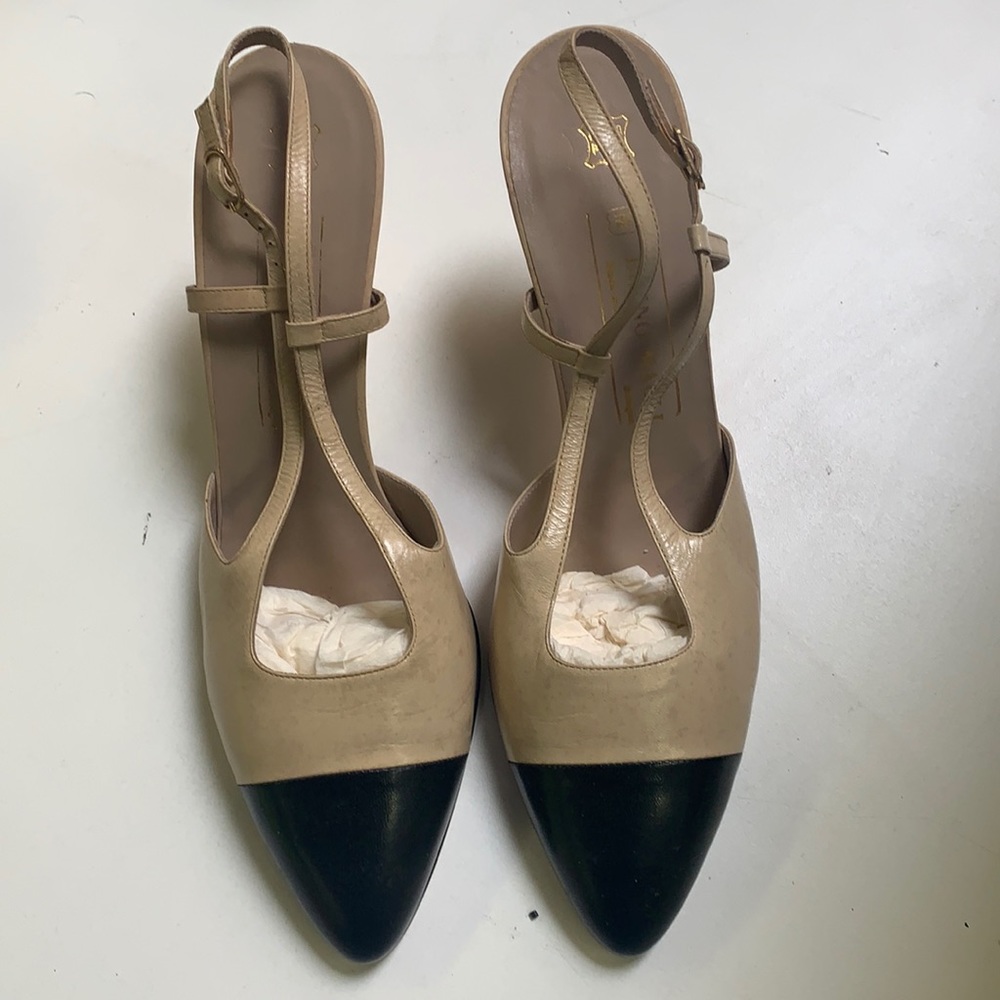 Bruno Magli two tone sling backs sz 10